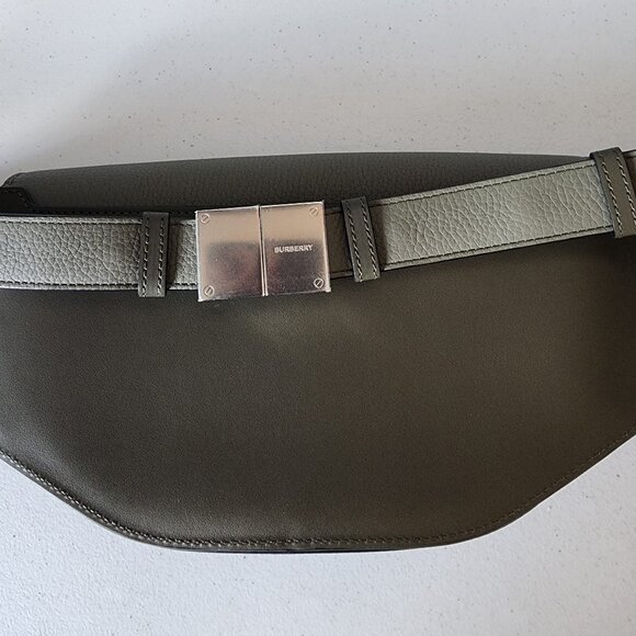 Buberry Bum/Sling Bag "LIKE NEW" - Picture 13 of 16